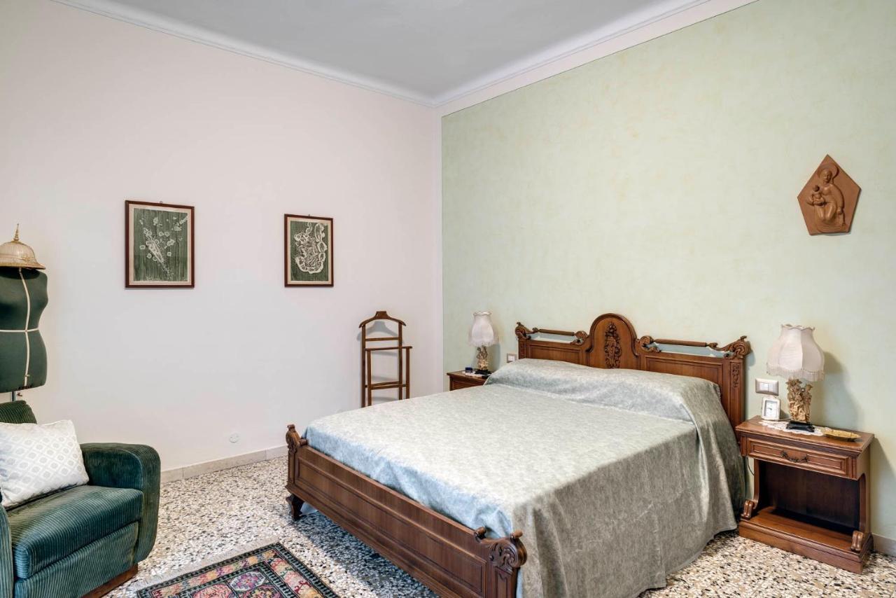Sentirsi A Casa, Lontano Da Casa-Feel At Home Away From Home Caronno Pertusella Eksteriør bilde
